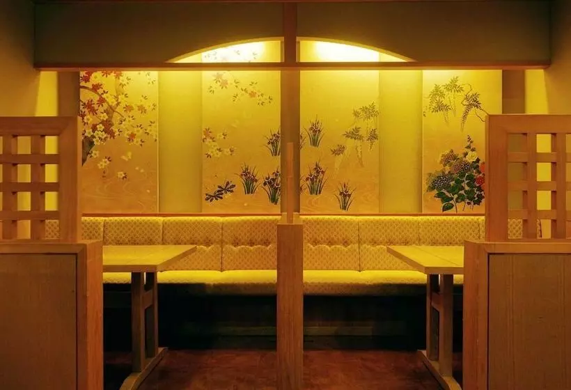 ホテル Tosa Gyoen