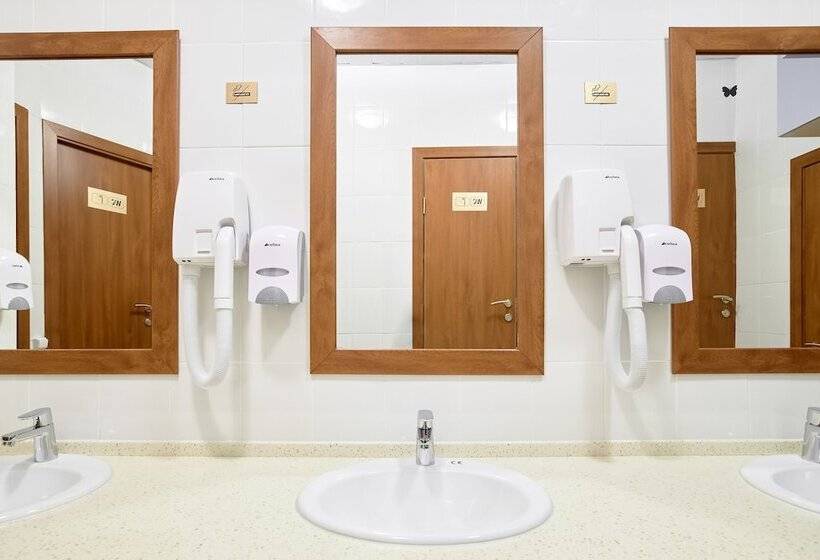 בית מלון כפרי Winterfell Baumanskaya