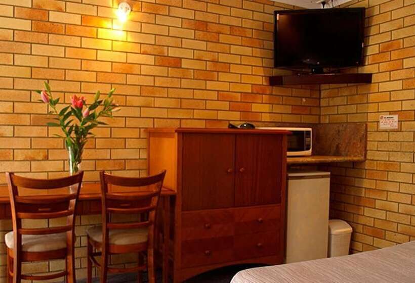 Pacific Paradise Motel