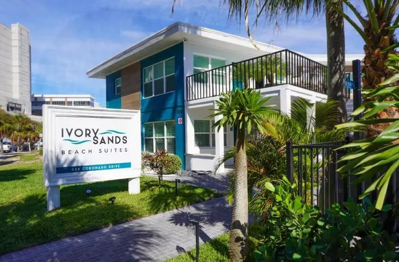 ホテル Ivory Sands Beach Suites