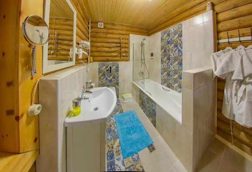 Snegiri Village Chalet