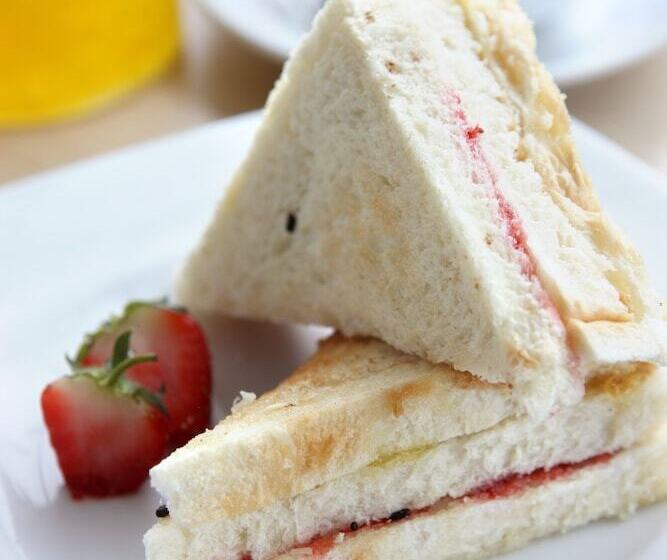 Amaris Hotel Serpong Tangerang