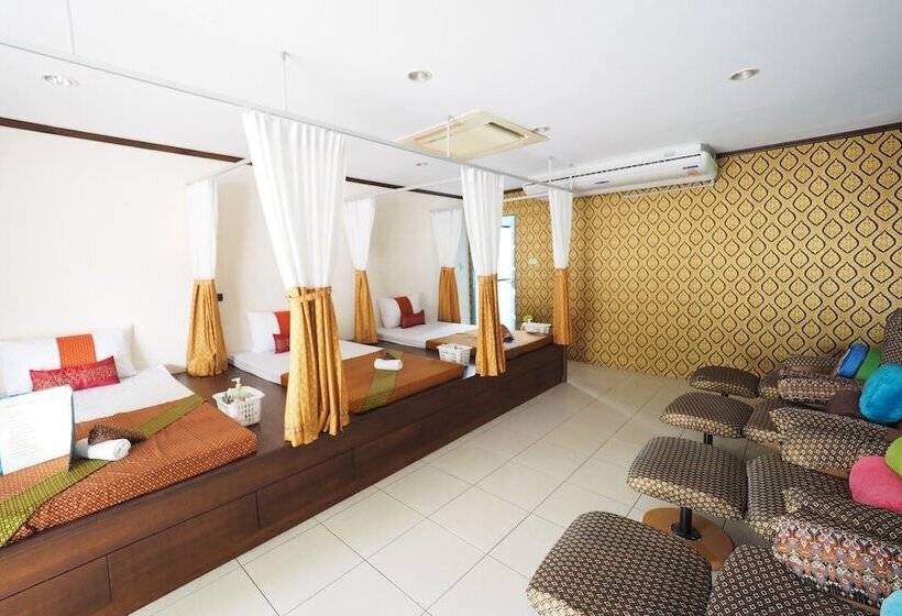 호텔 Andaman Legacy Guest House