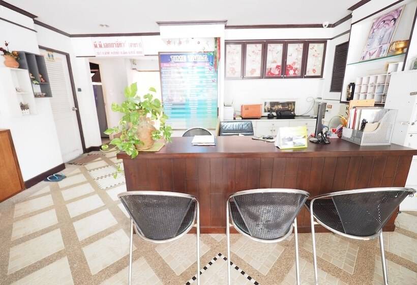 호텔 Andaman Legacy Guest House