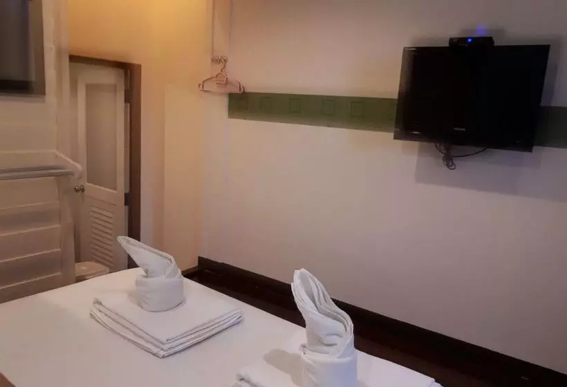 هتل Baan Kornnara