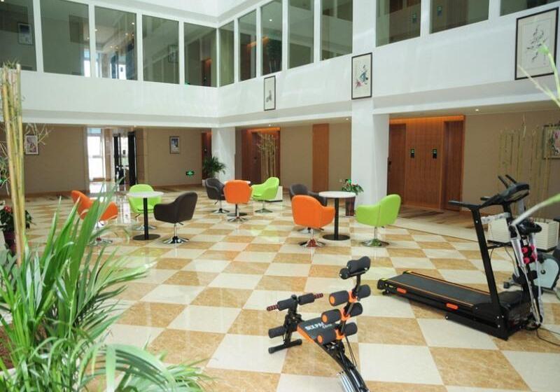 ホテル Greentree Inn Shandong Taian Feicheng Xincheng Road Business