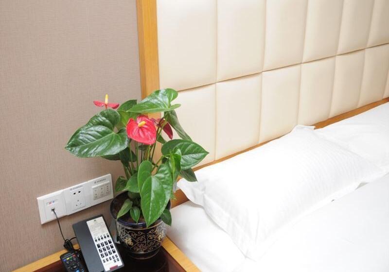 ホテル Greentree Inn Shandong Taian Feicheng Xincheng Road Business