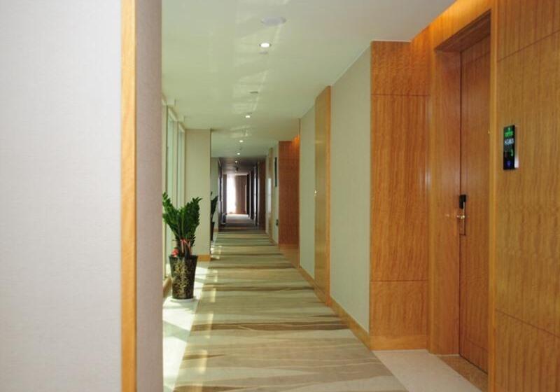 ホテル Greentree Inn Shandong Taian Feicheng Xincheng Road Business