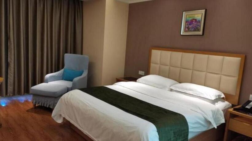 ホテル Greentree Inn Shandong Taian Feicheng Xincheng Road Business