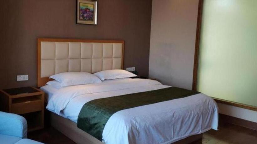 ホテル Greentree Inn Shandong Taian Feicheng Xincheng Road Business