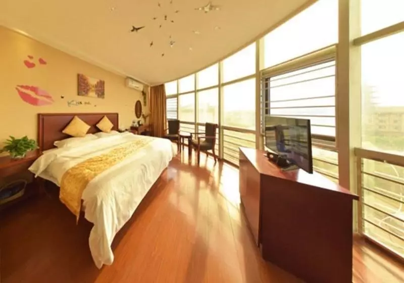 هتل Greentree Inn Shanghai Songjiang District Yanshou Road Li Ta Express