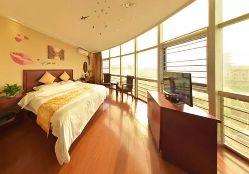 هتل Greentree Inn Shanghai Songjiang District Yanshou Road Li Ta Express