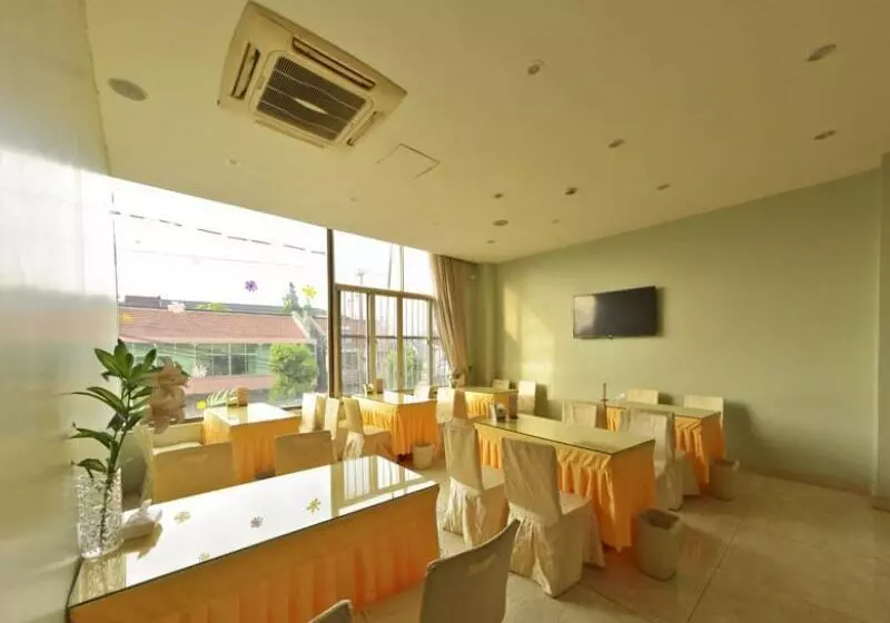 هتل Greentree Inn Shanghai Songjiang District Yanshou Road Li Ta Express