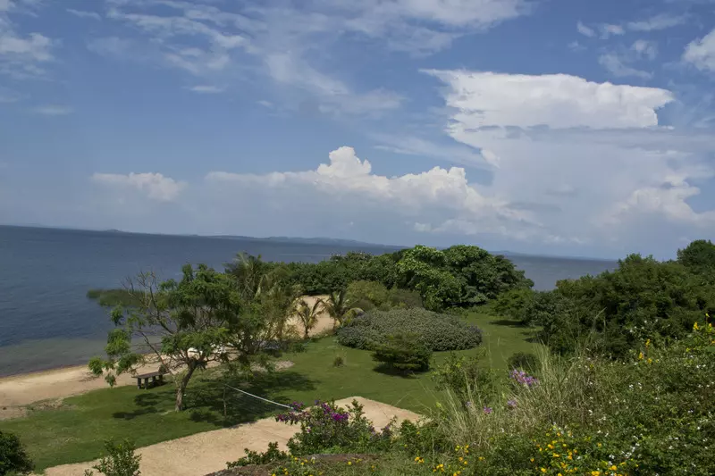 هتل One Minute South Villa