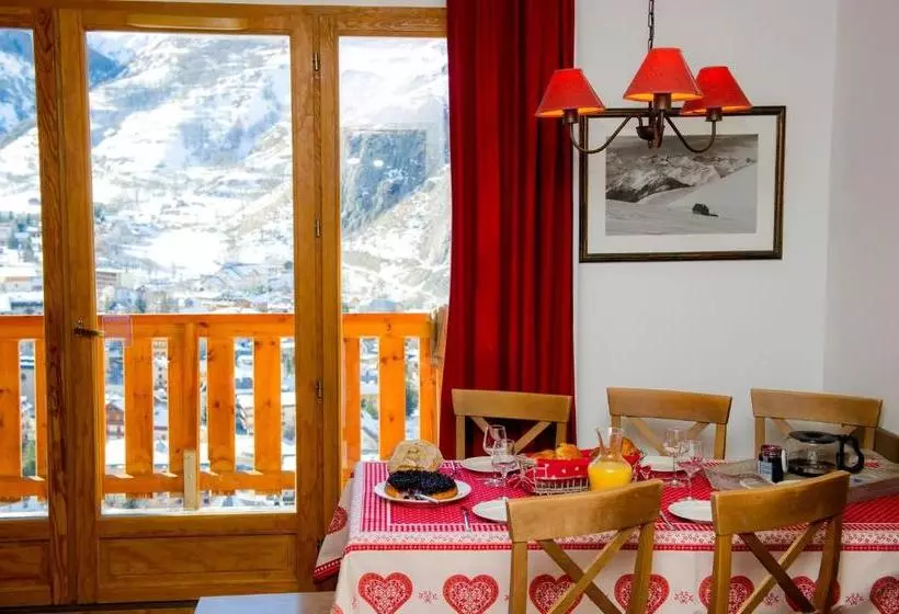 هتل Résidence Goélia Les Chalets Valoria