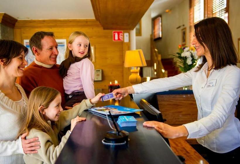 هتل Résidence Goélia Les Chalets Valoria