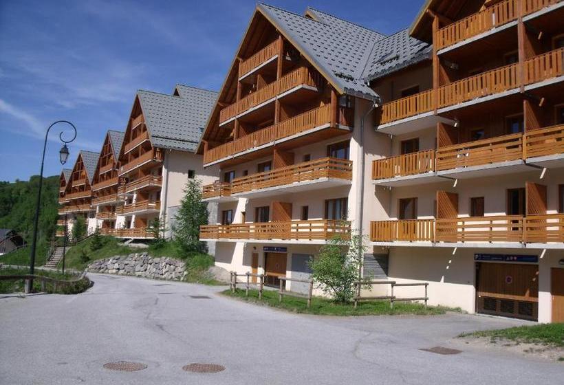 호텔 Résidence Goélia Les Chalets Valoria