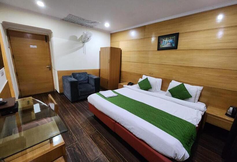 בית מלון כפרי Daffodils Inn