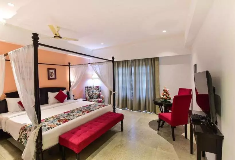 هتل Silver Sands Serenity