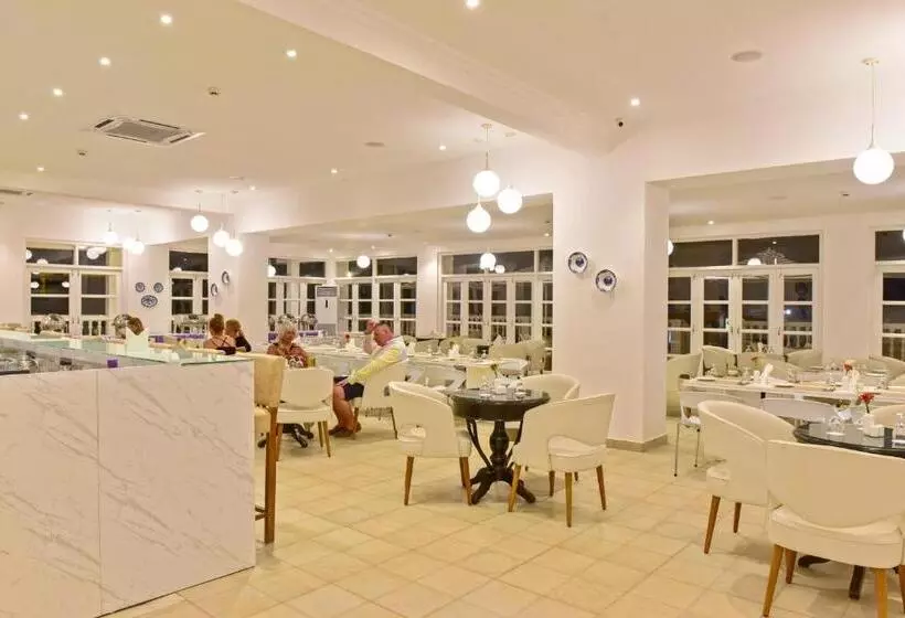 هتل Silver Sands Serenity