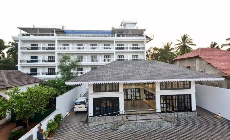 هتل Silver Sands Serenity