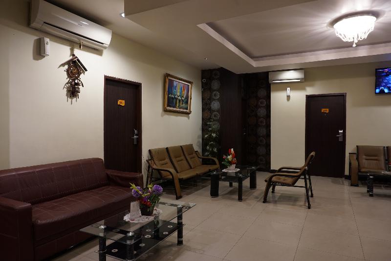 هتل Stefani Makati