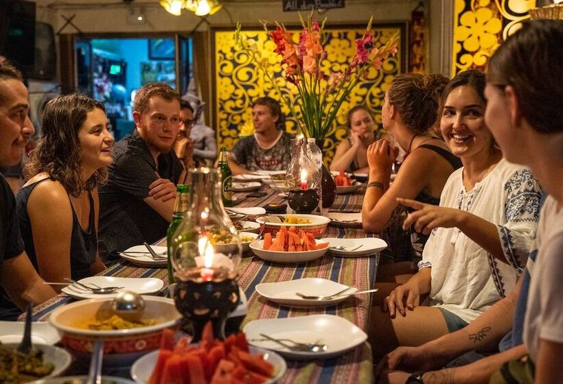 فندق Thailand Wow Guesthouse Hostel Adults Only