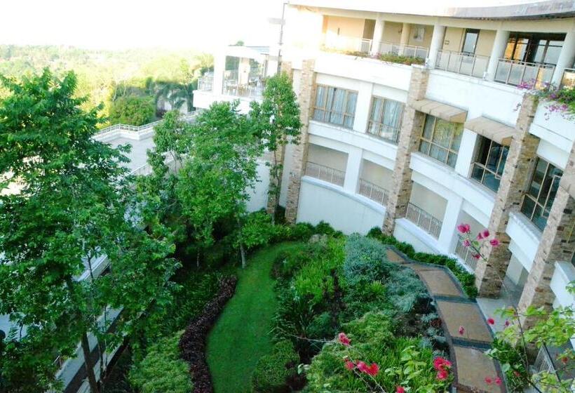 בית מלון כפרי Timberland Highlands Resort