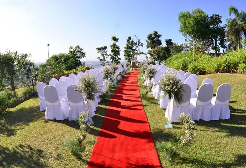 בית מלון כפרי Timberland Highlands Resort