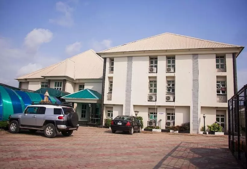 هتل Vicmike Villa