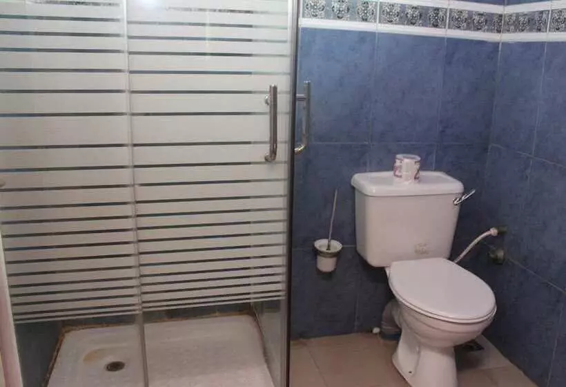 هتل Vicmike Villa