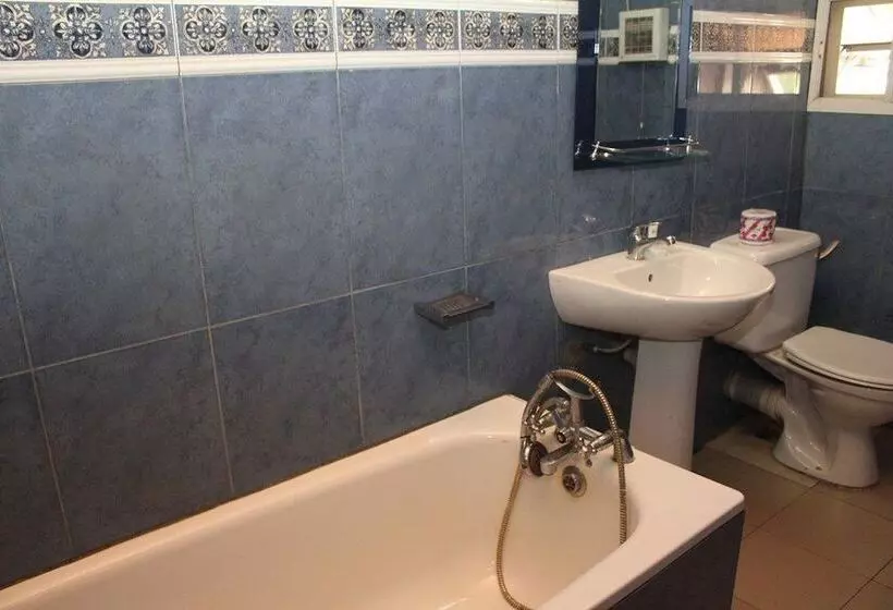 هتل Vicmike Villa