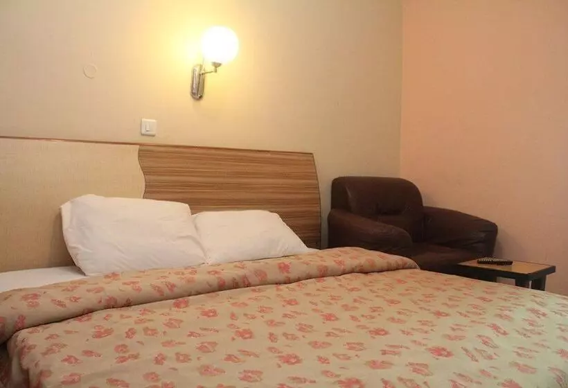 هتل Vicmike Villa