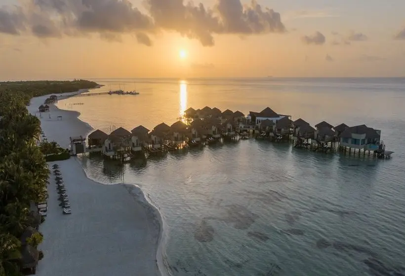 Palafitos Overwater Bungalows - All & More Inclusive