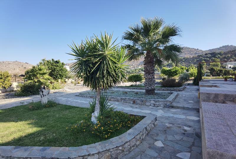 Vlycha Beach Apartments