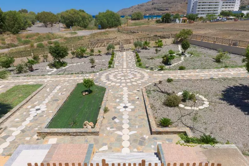 Vlycha Beach Apartments