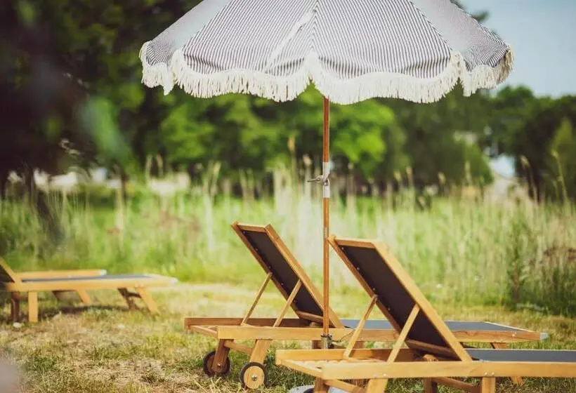 هتل Mia Glamping