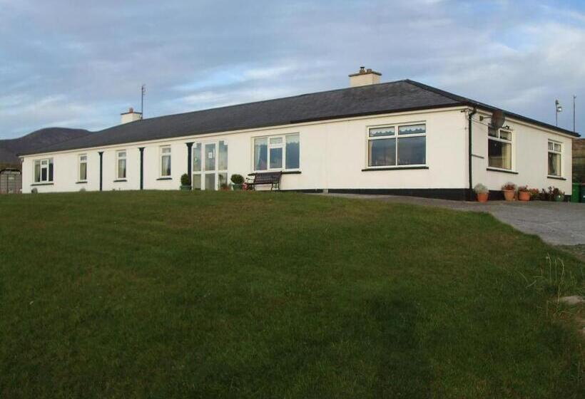 مبيت وإفطار Achill West Coast House