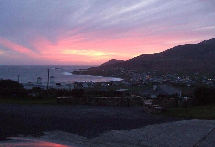 مبيت وإفطار Achill West Coast House