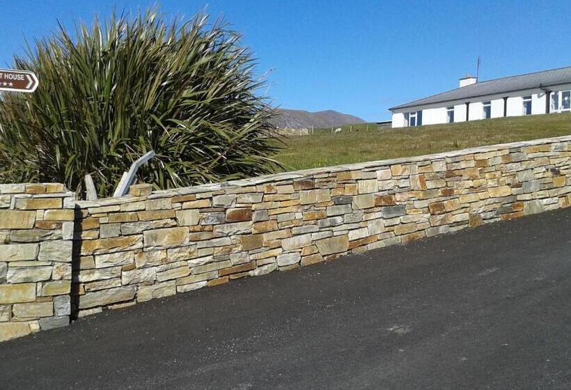 مبيت وإفطار Achill West Coast House