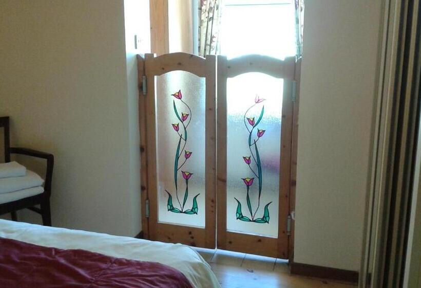 مبيت وإفطار Achill West Coast House