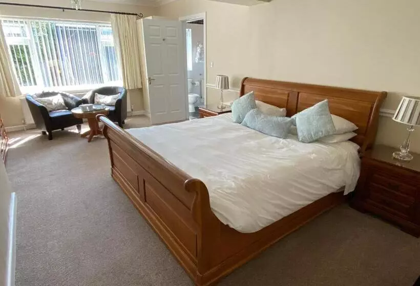 ベッドアンドブレックファースト Ardmore House