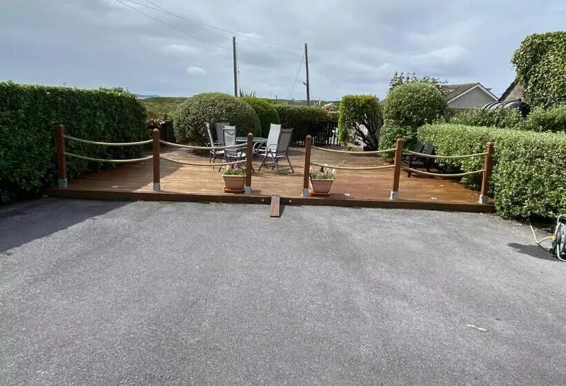 ベッドアンドブレックファースト Ardmore House