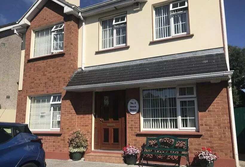 تختخواب و صبحانه Avoca House