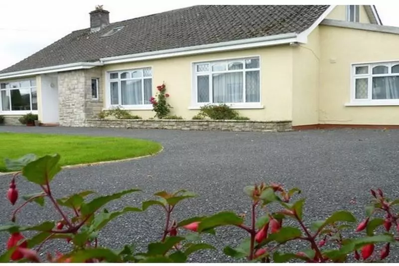 تختخواب و صبحانه St Martin De Porres