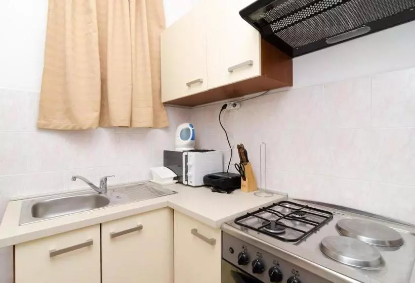 Hotelli Apartments Senjo