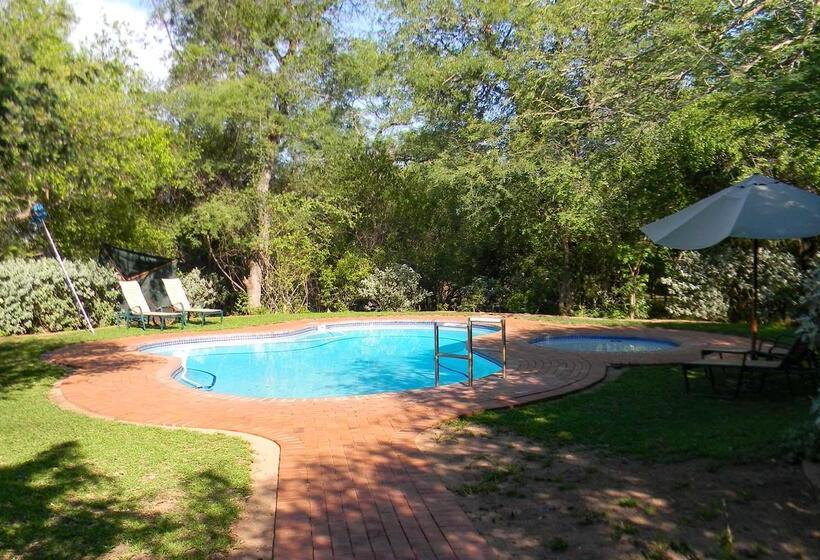 Отель Burchell's Bush Lodge