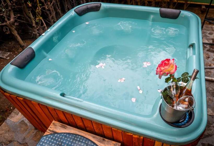 هتل Vila Time Olimp