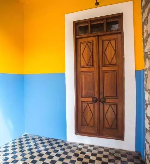 Karnayo Traditional Houses