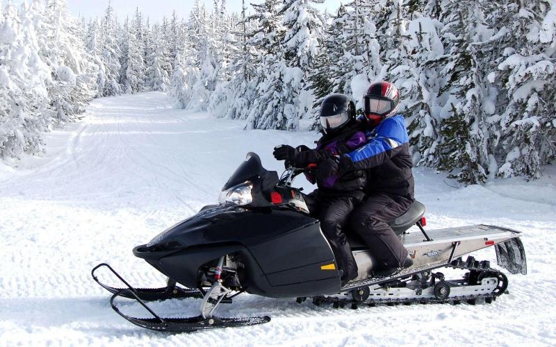 The Pointe Hotel And Suites